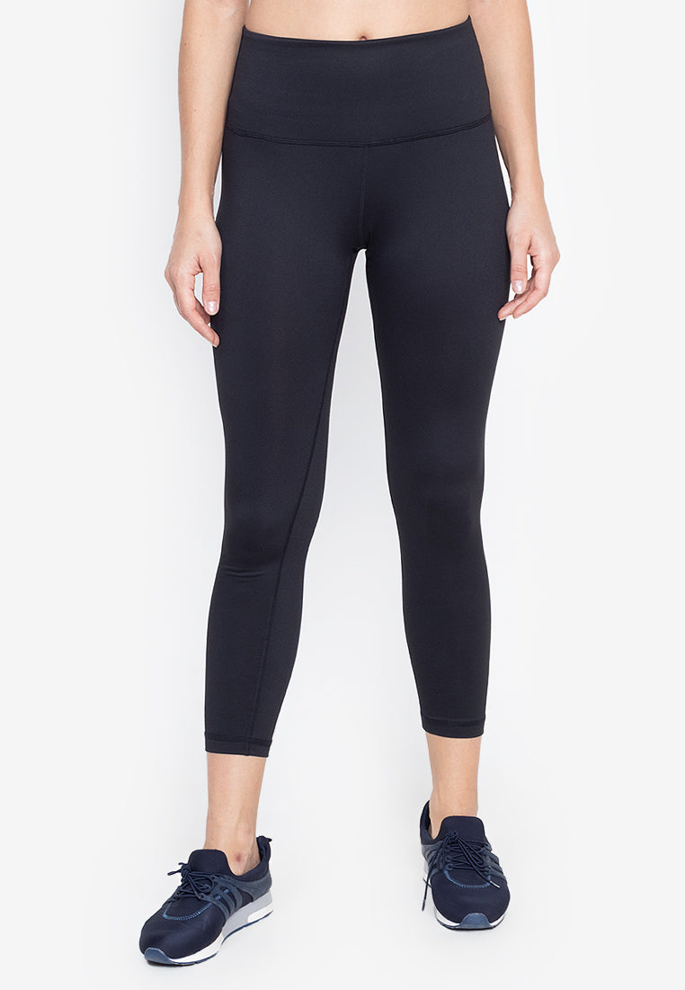 Belle 7/8 Leggings in Charcoal Black