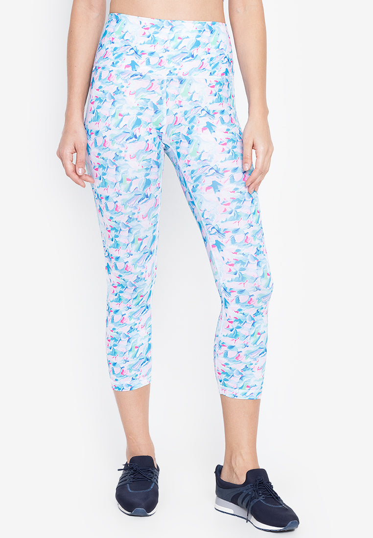 Belle Capri Leggings in Floral